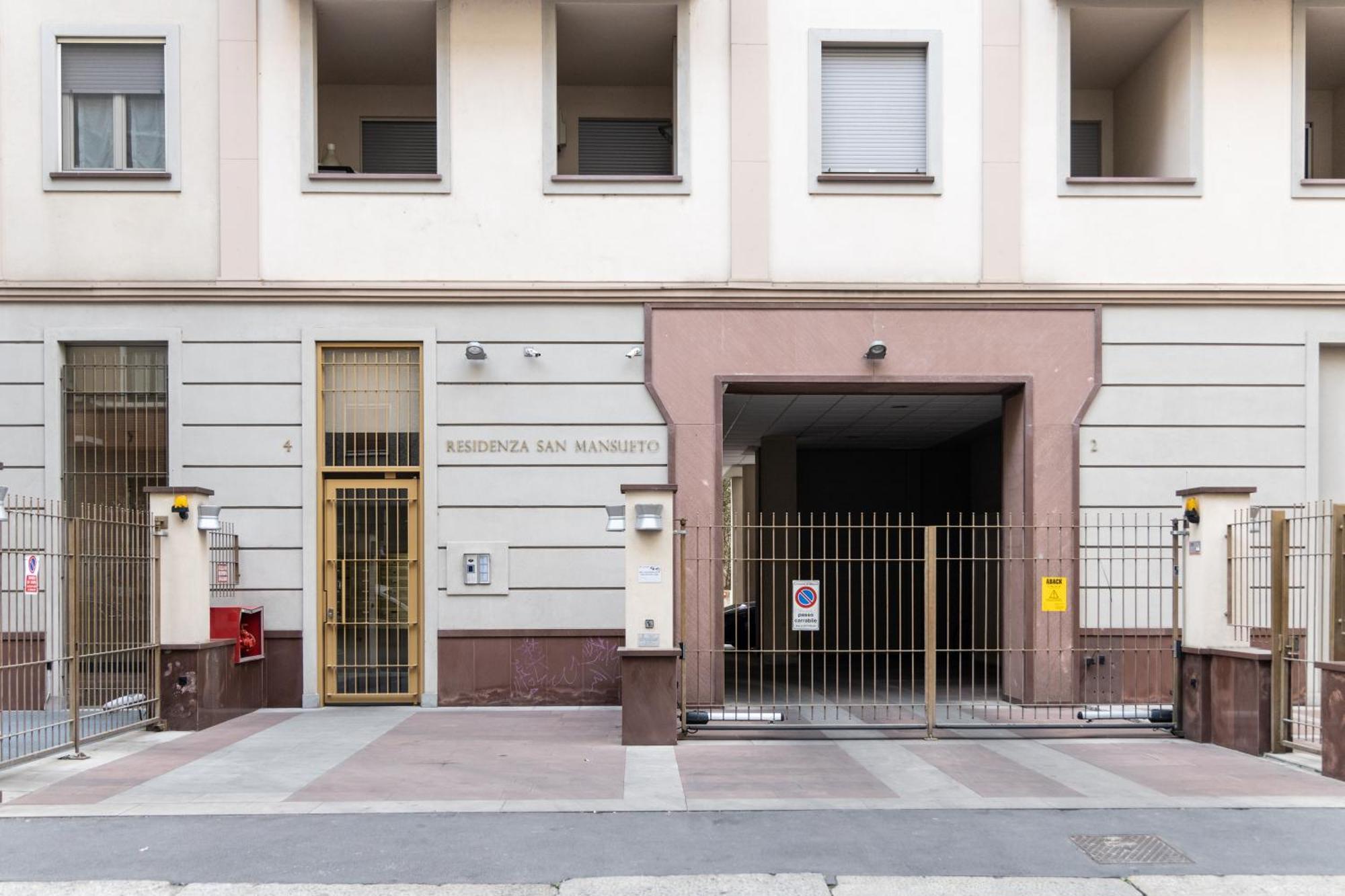 Bocconi'S Nest - Close To Duomo With Terrace Milano Eksteriør bilde