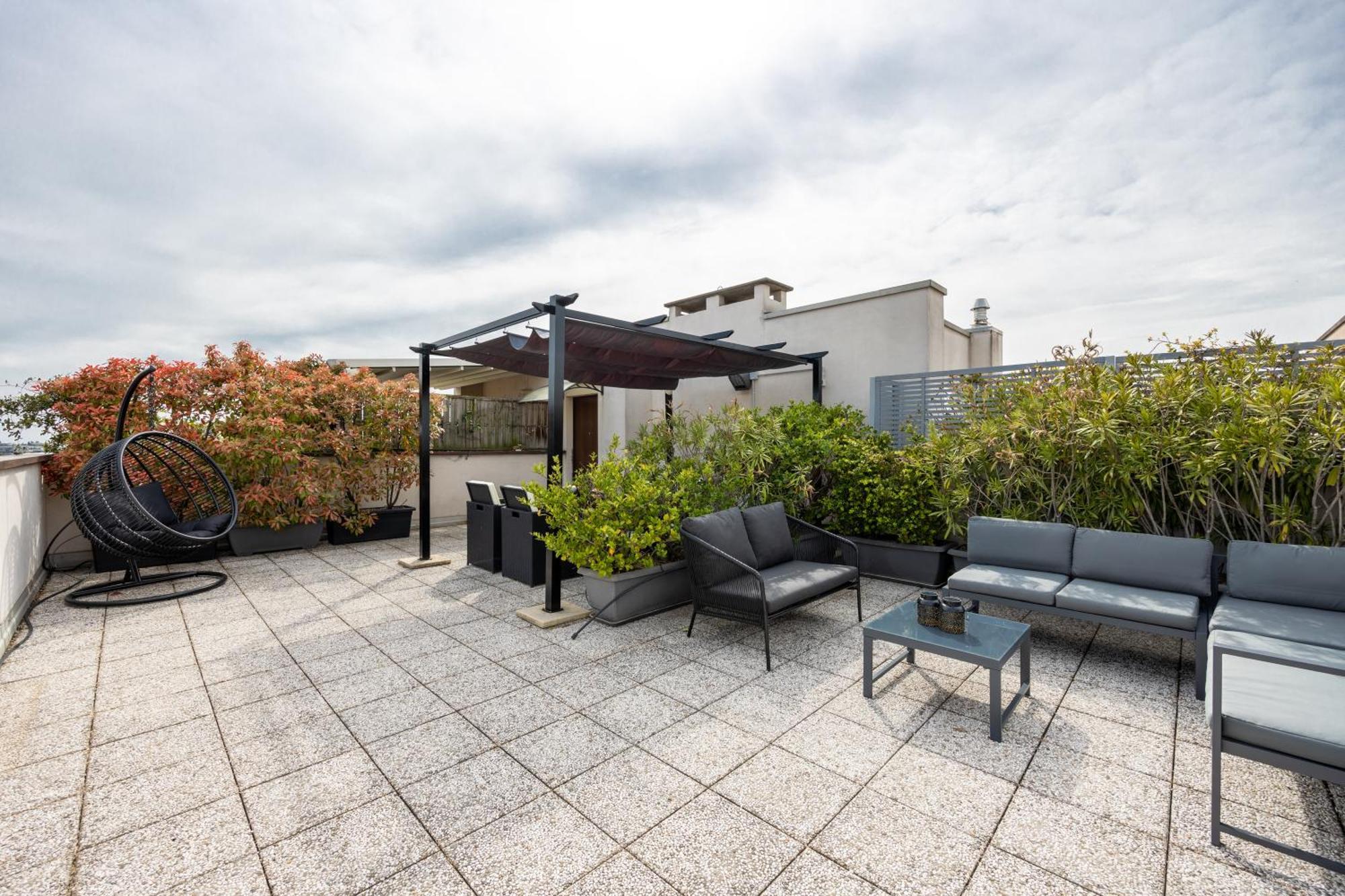 Bocconi'S Nest - Close To Duomo With Terrace Milano Eksteriør bilde